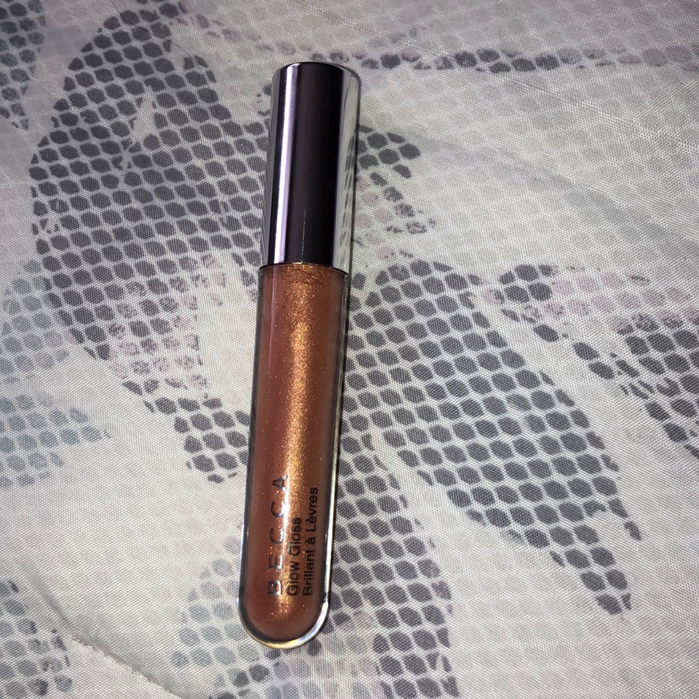Becca glow gloss